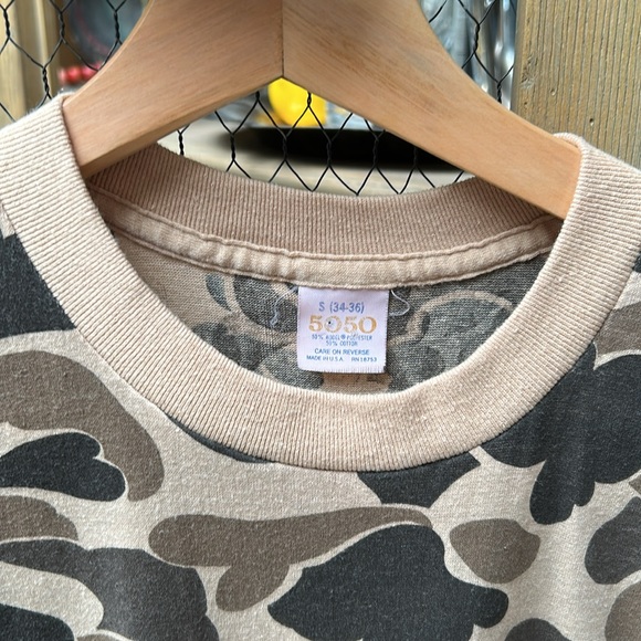 Bundle of Two Vintage Camo Baby Tees T-Shirts - Picture 6 of 15